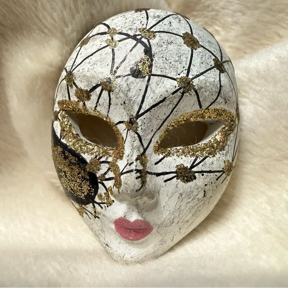 Hand-Painted Miniature Mask Brooch – Gold & Black Art Piece for Women